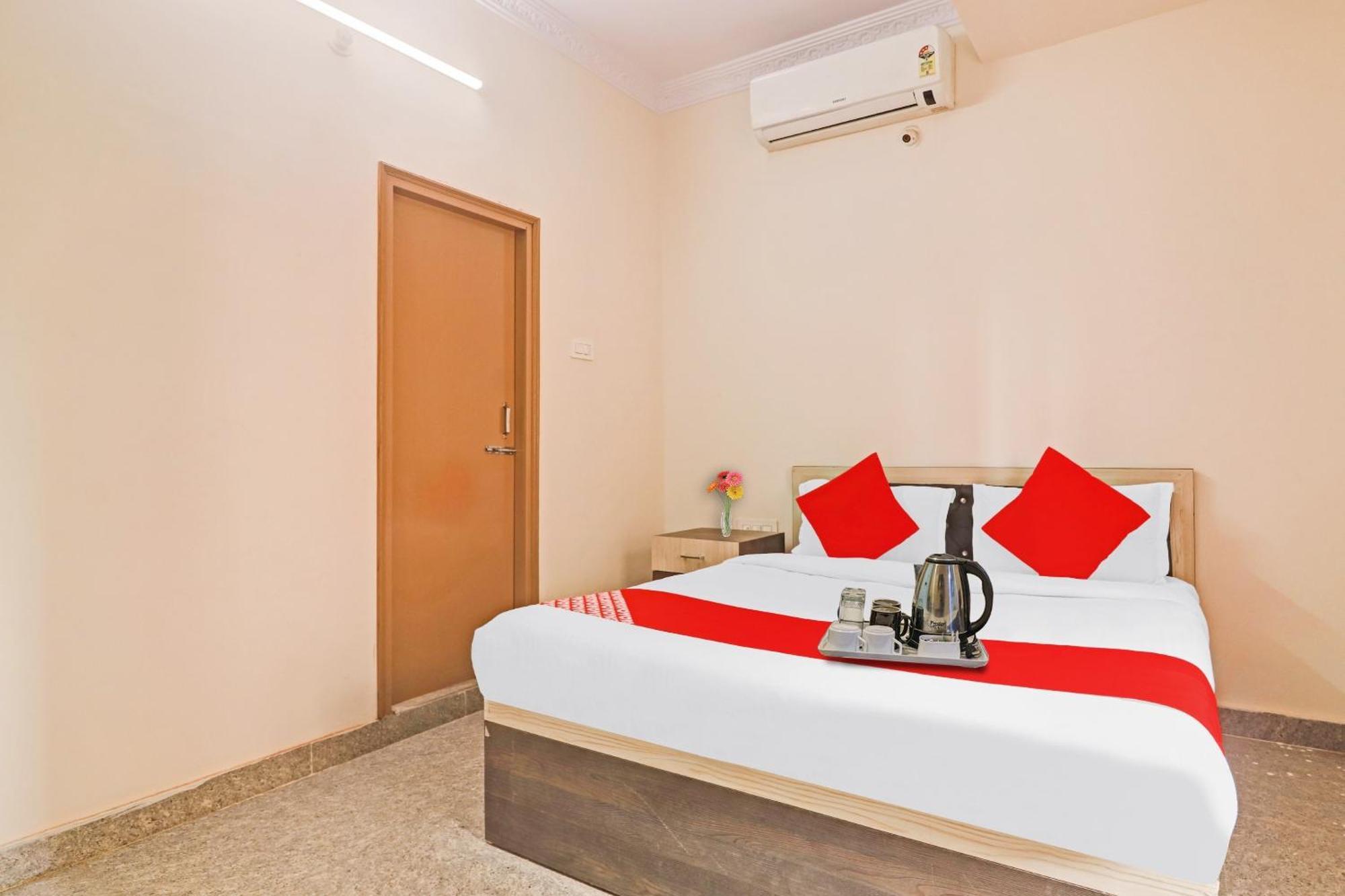 Hotel O Gs International Near Anu Wine Shop Shamshabad Luaran gambar